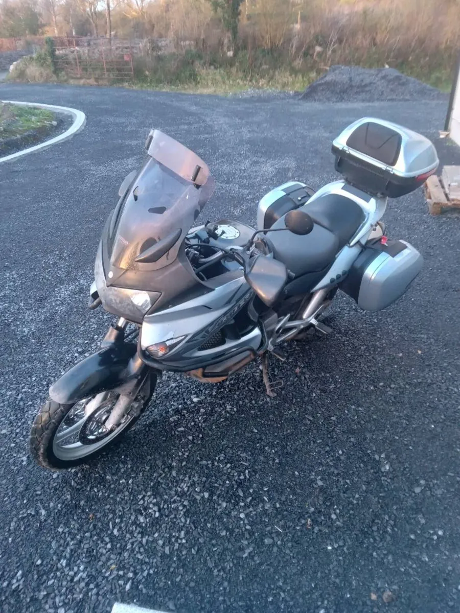 2007 Honda Varadero - Image 2