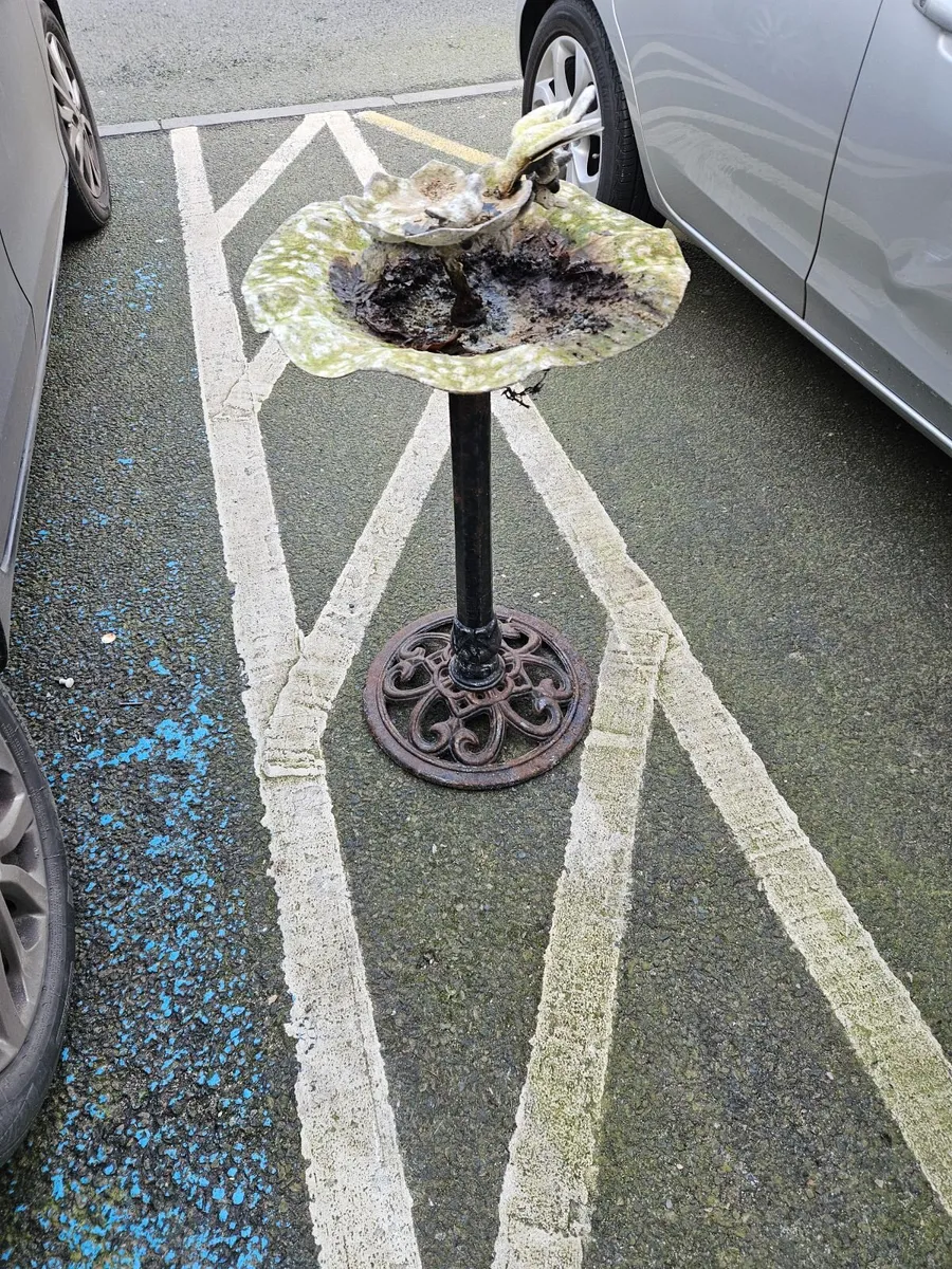 Weathered Bird Bath - Image 1