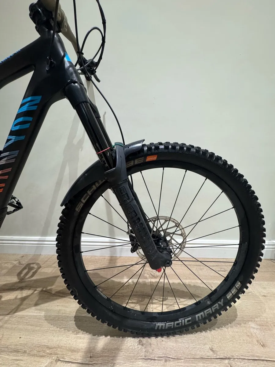 Canyon strive C.F 8.0  race (Mountain bike) - Image 4