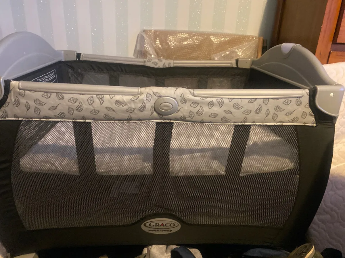 Baby cot Grace - Image 1