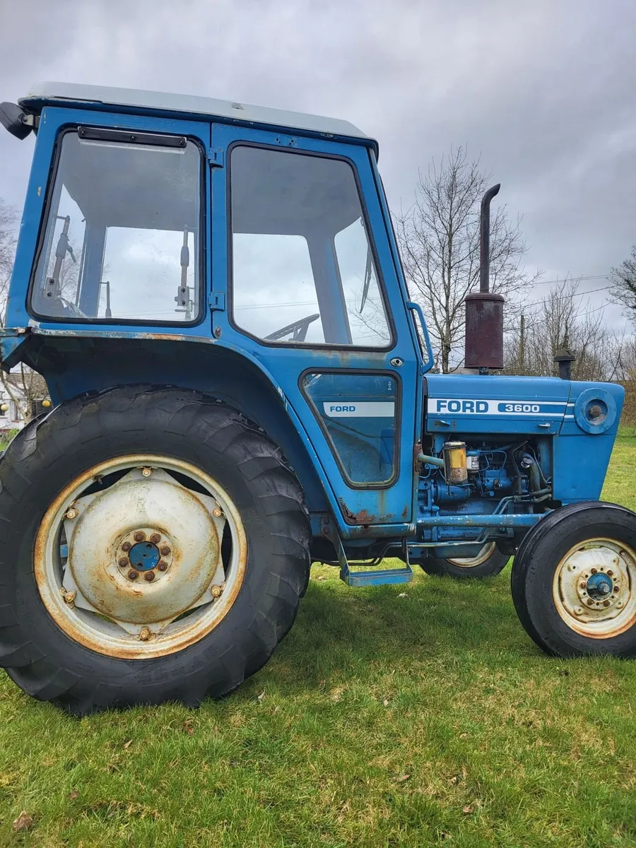 Ford 3600 Tractor - Image 4