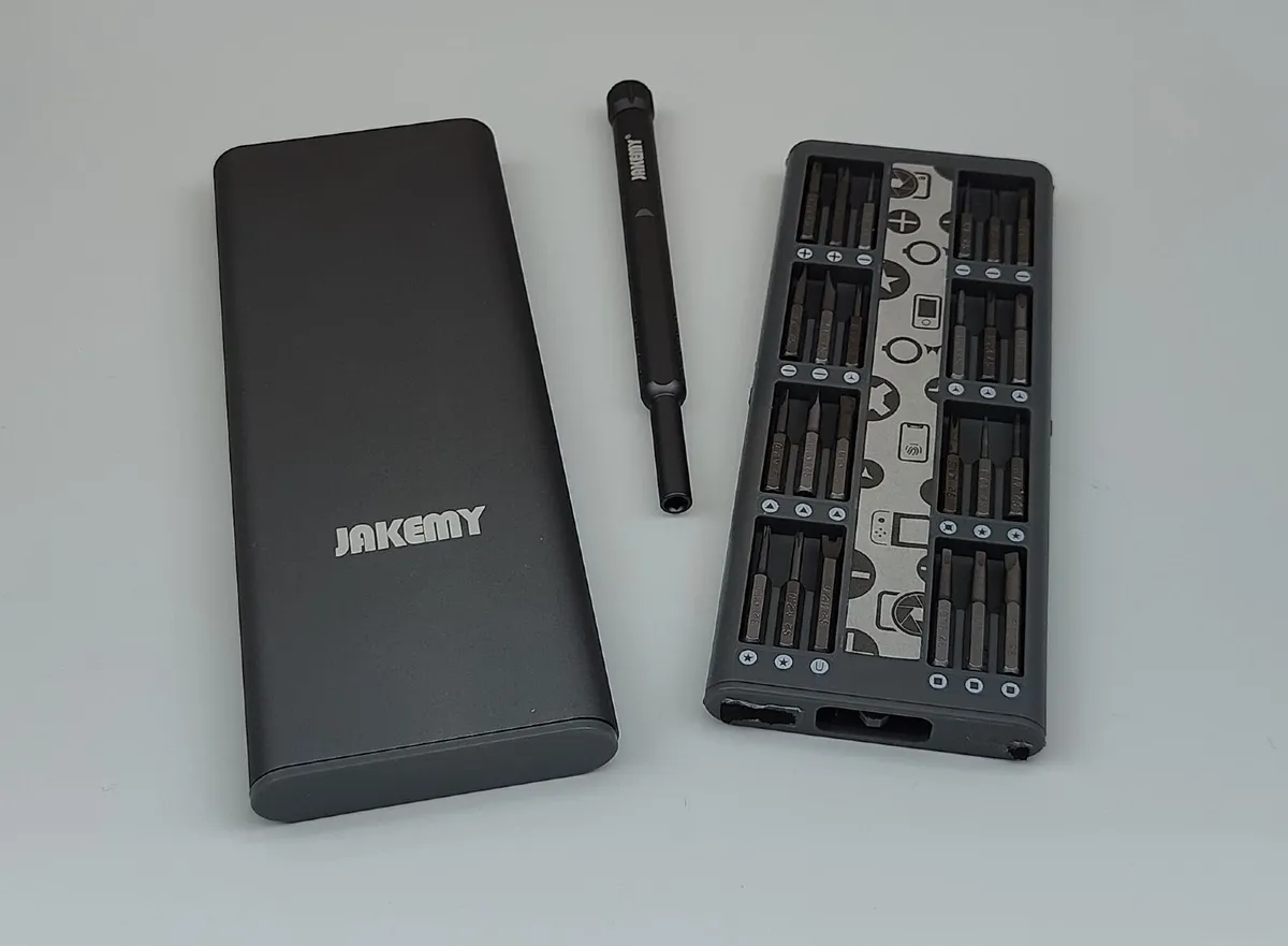 🧰 JAKEMY SCREWDRIVER SET – MULTI-PURPOSE PRECISIO - Image 1