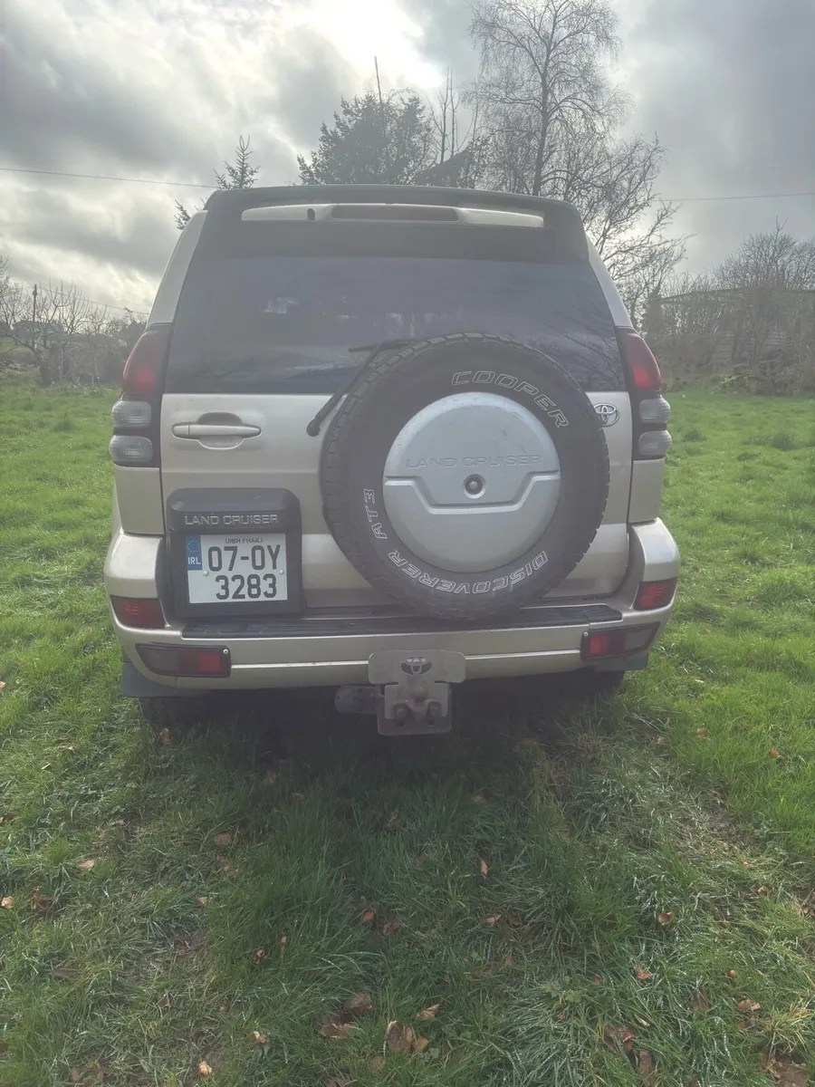 Toyota Land Cruiser - Image 4