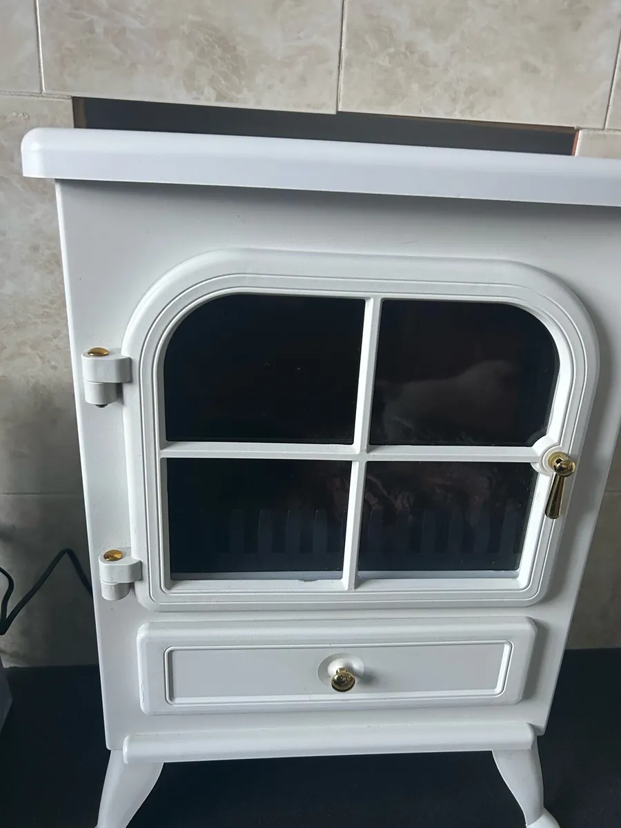 Electric fire - Image 1