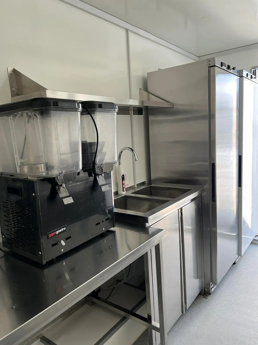 food trailer - Image 2