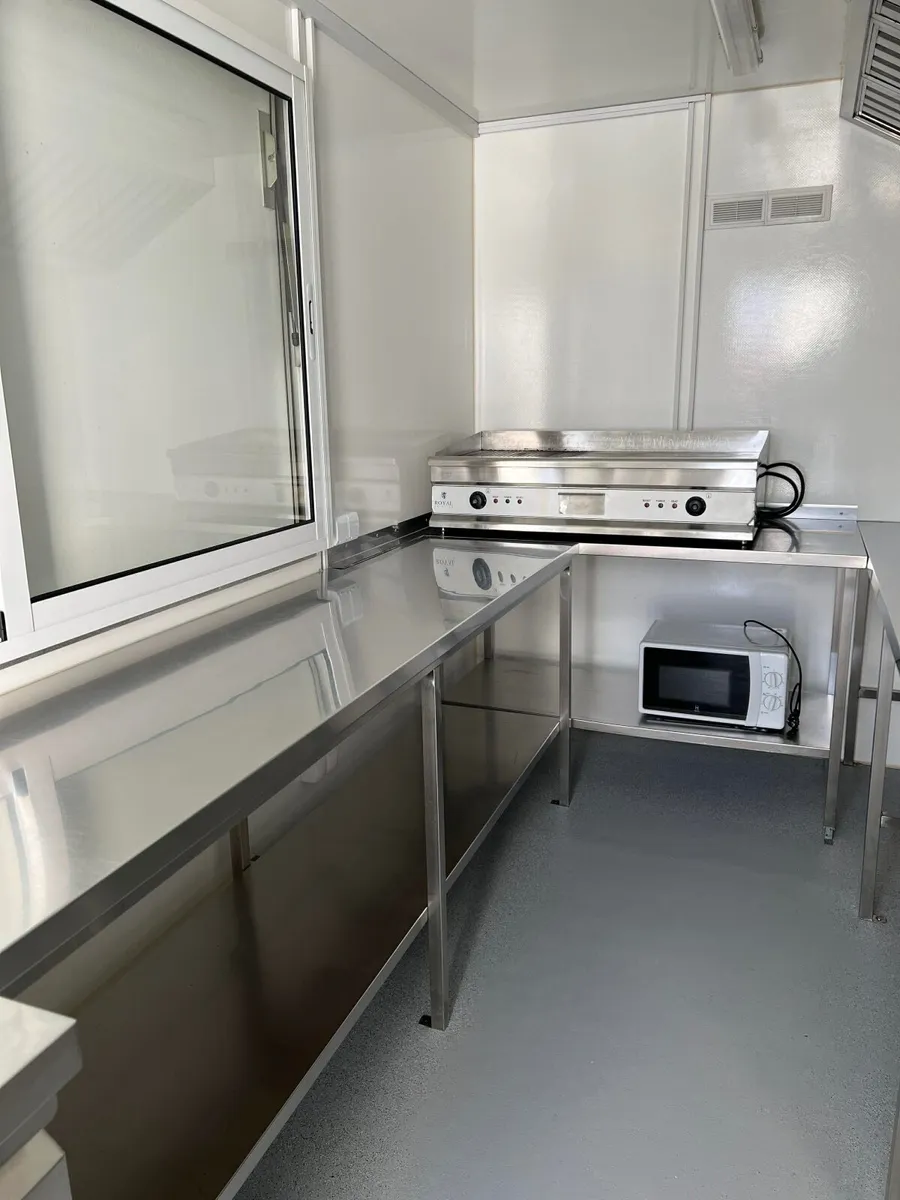 food trailer - Image 3