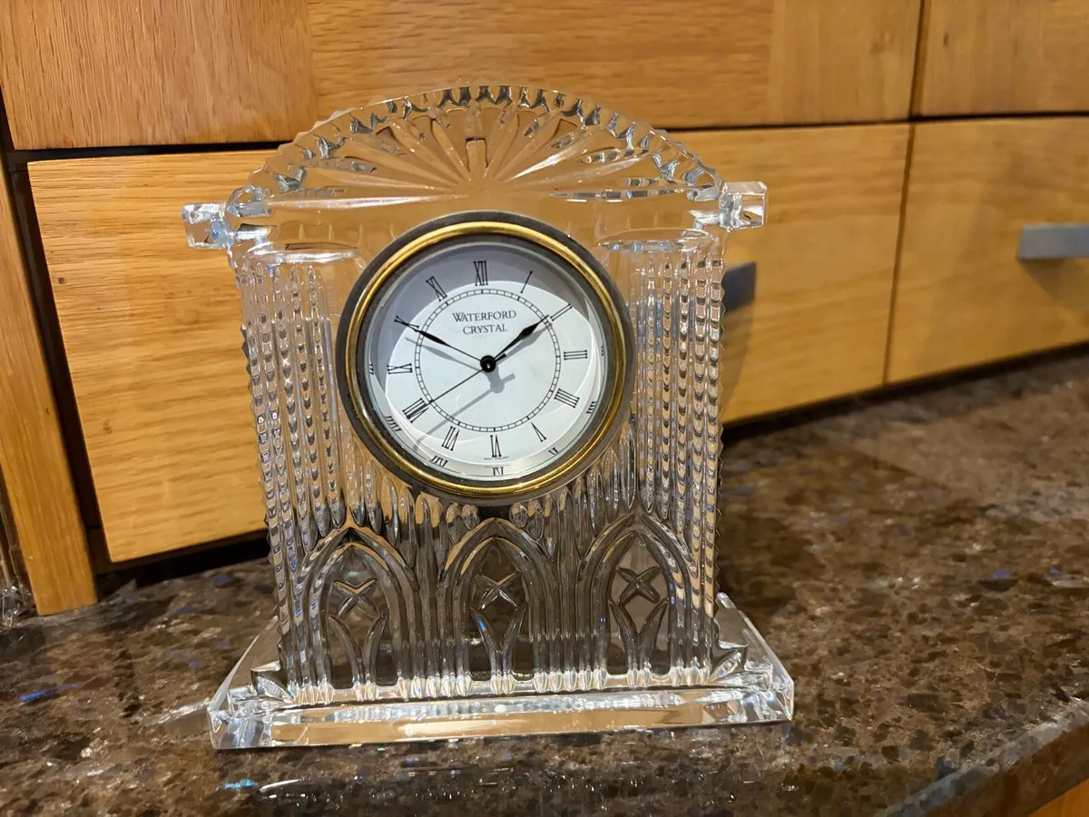 Waterford crystal mantle piece clock - Image 2