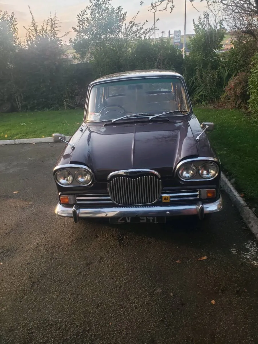 Selling singer vogue 1966 - Image 1