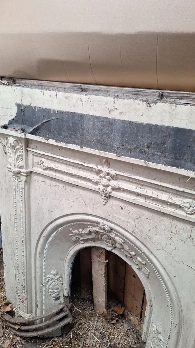 Fireplace  antique - Image 1
