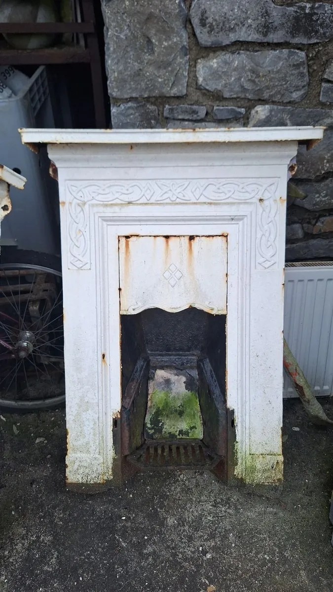 Fireplace  antique - Image 2