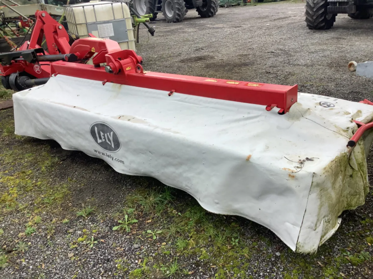 Lely 280 ( 9 ft.) mower - Image 1
