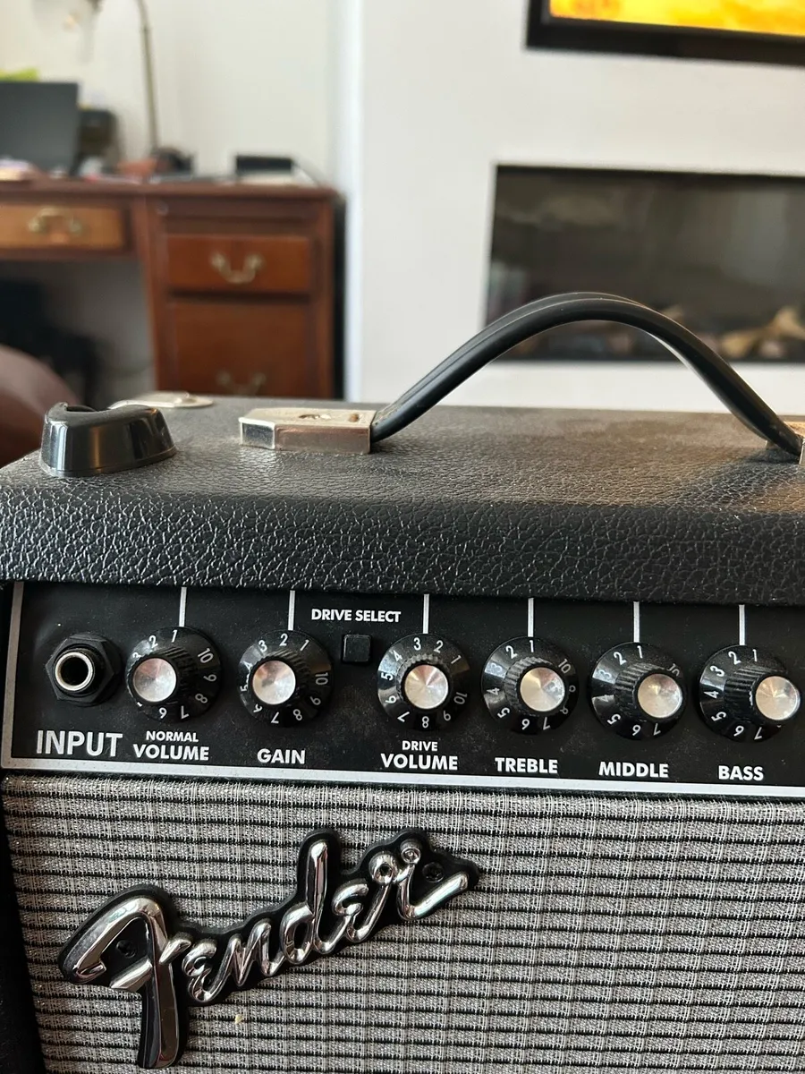 Guitar Practice Amp - Image 2