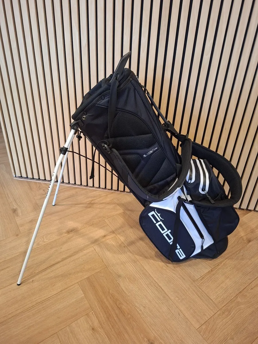 Cobra Waterproof Ultra Dry Golf Bag - Image 3