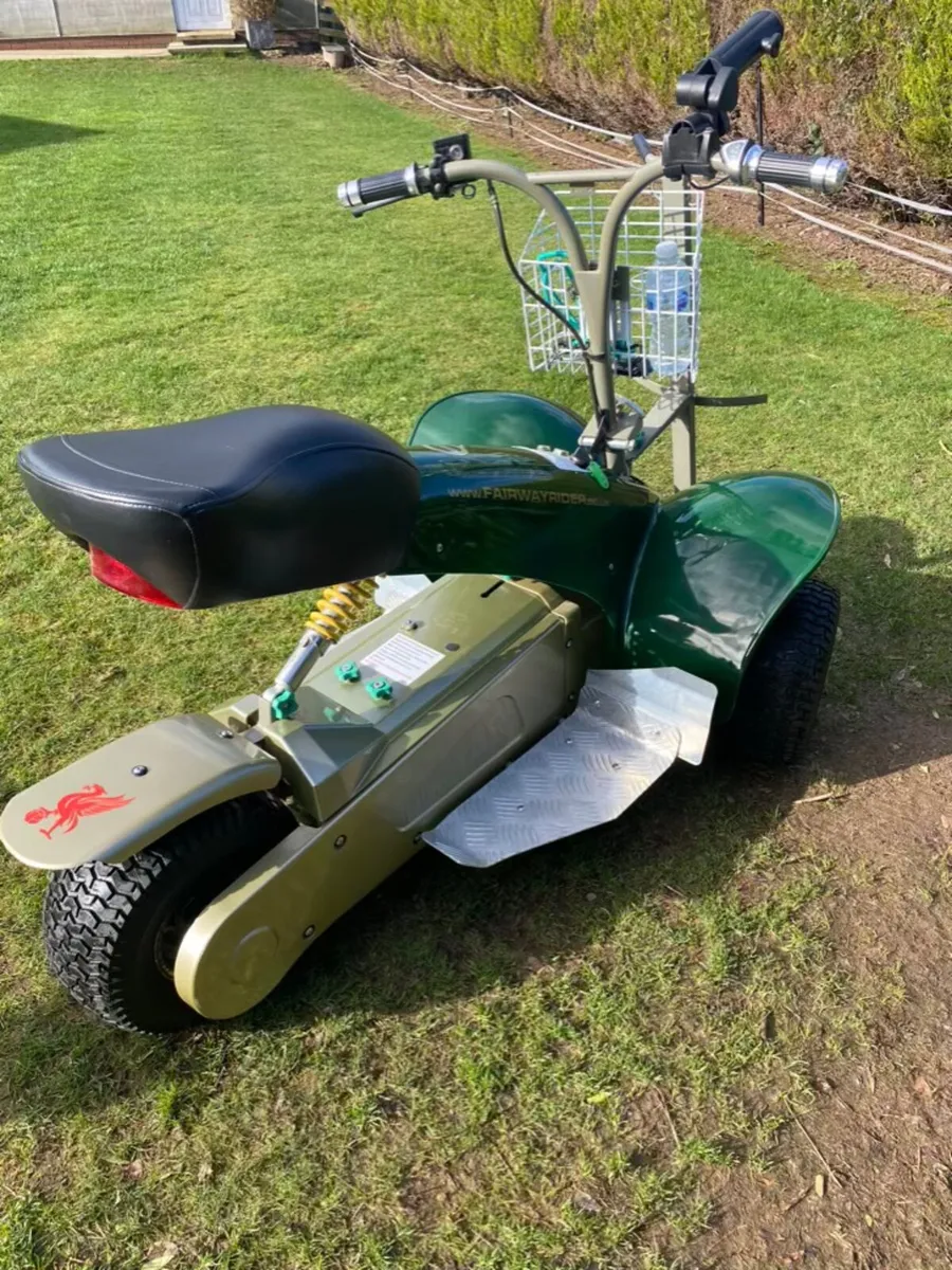 fairway Rider G3 single seat golf buggy - Image 3
