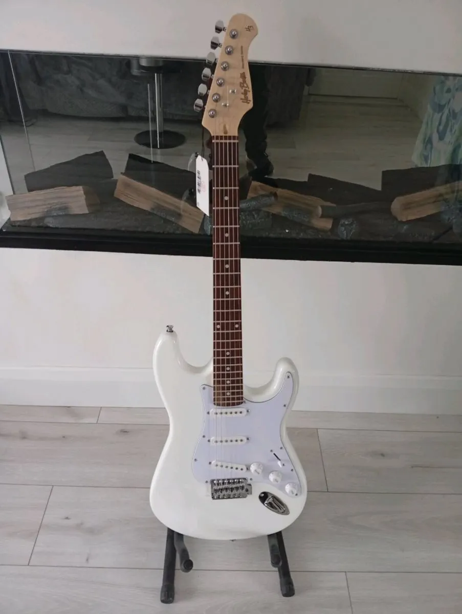 Electric Guitar Kit - Image 1