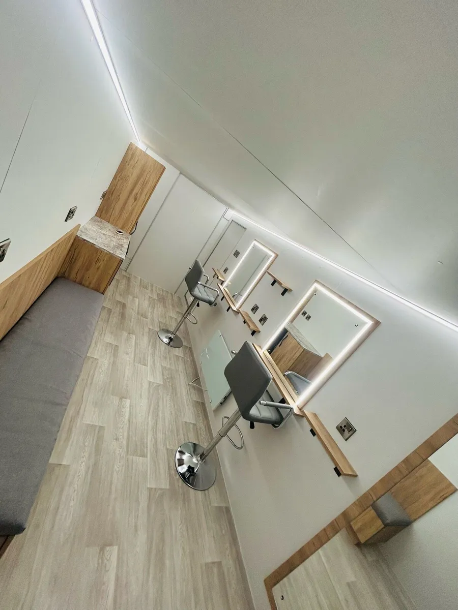 Mobile Trailer - Mobile Business Unit - Image 1