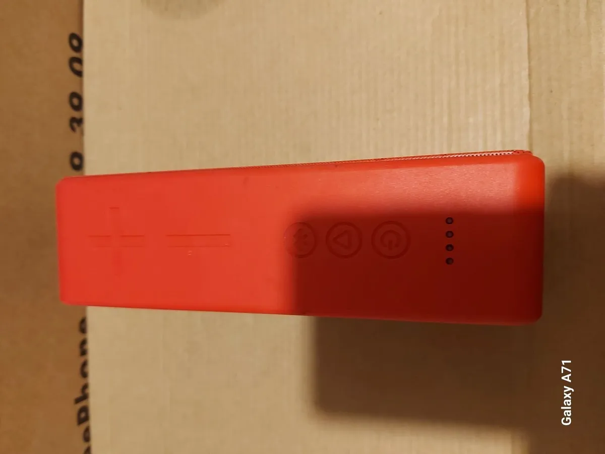 Blix 10 Bluetooth Speaker in perfect working order - Image 3