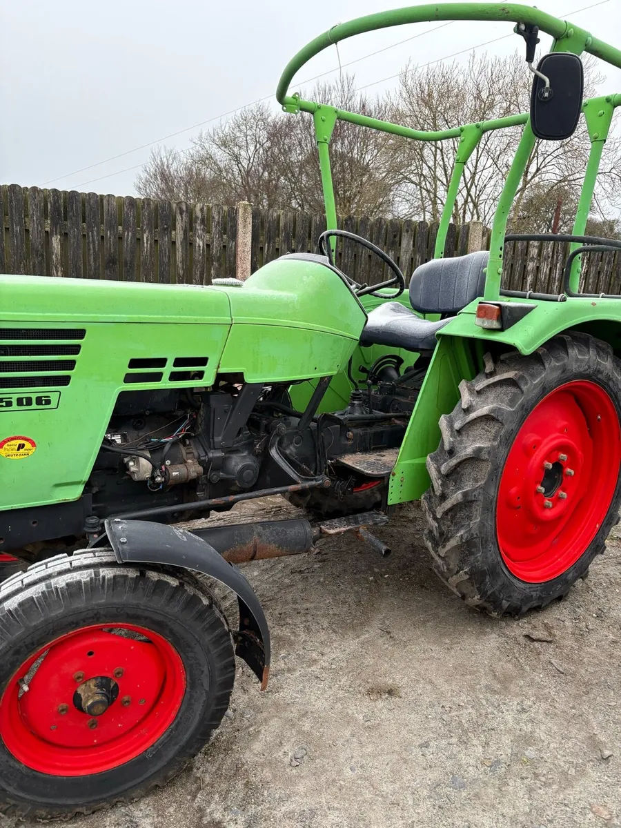 Deuzt tractor for sale - Image 1