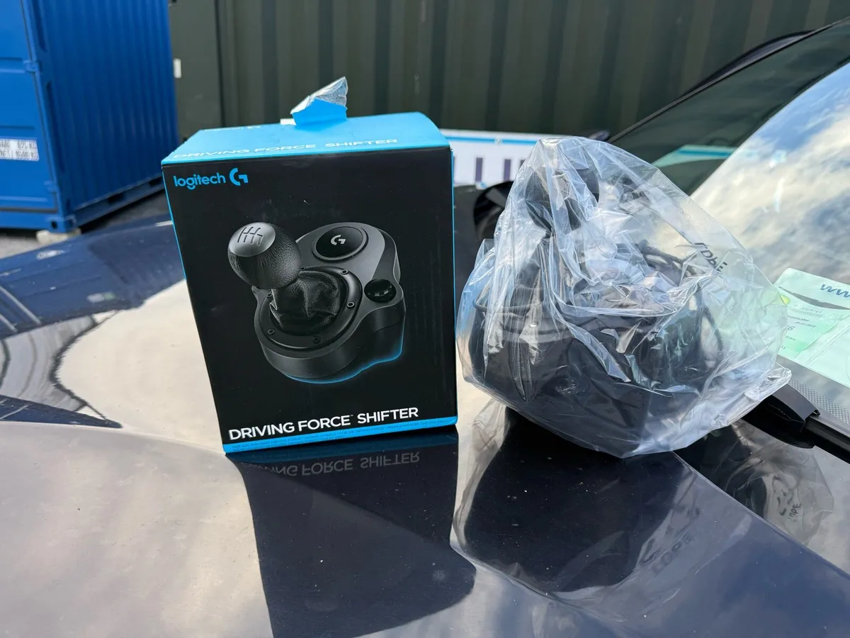 Logitech Driving Force Shifter Excellent Condition - Image 1