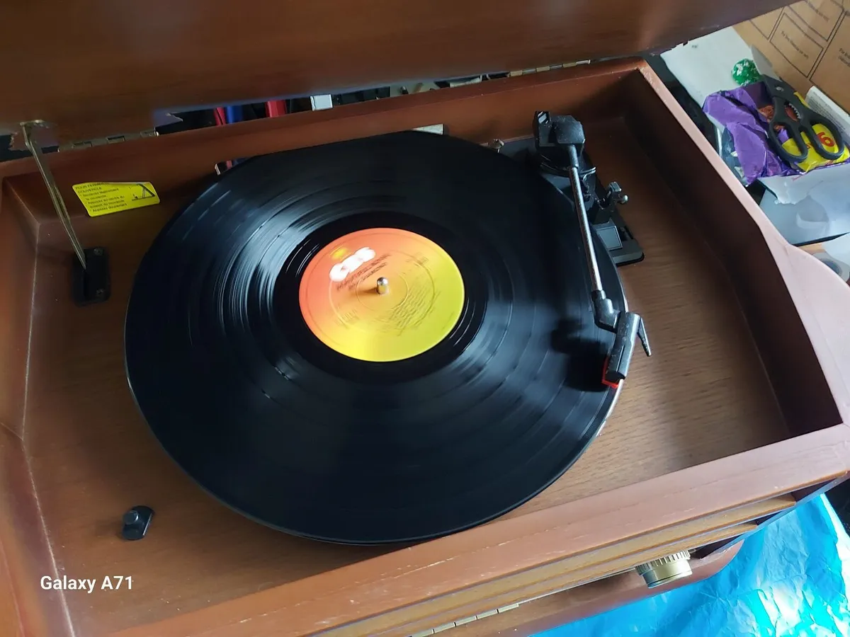 AUNA Hi Fi music system, Radio, CD, Tape, Record - Image 4