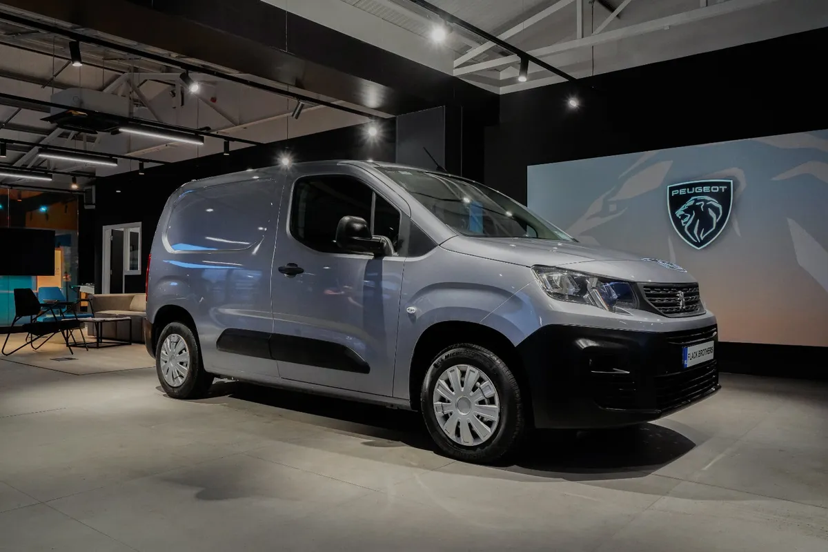 2024 Peugeot Partner 1.5 BlueHDi Manual - Image 1