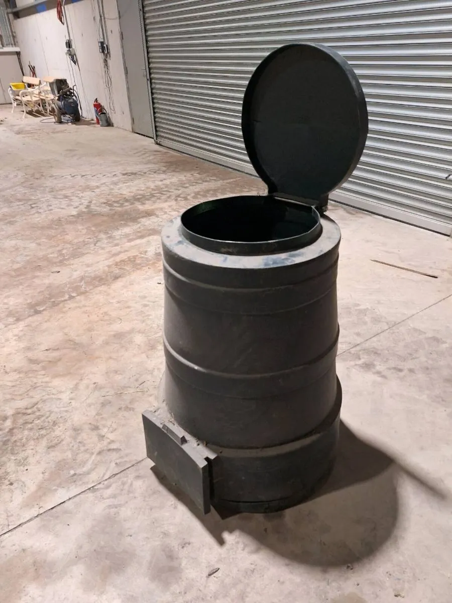 Compost Bin - Image 1
