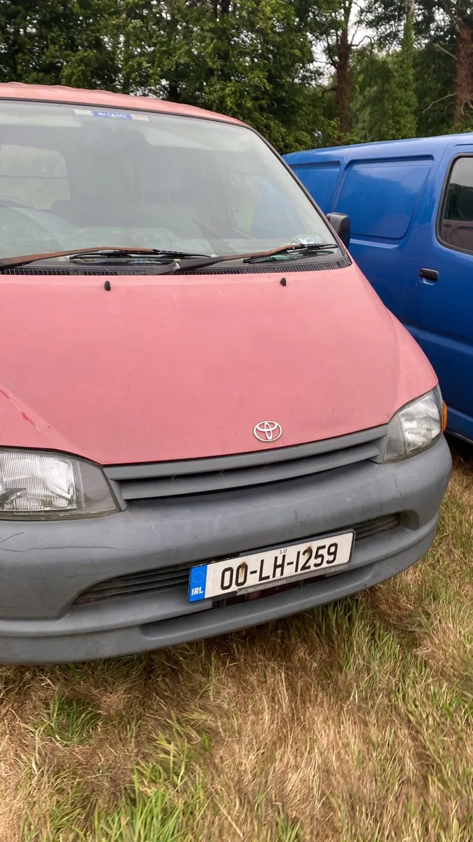Toyota HiAce 1999 - Image 3