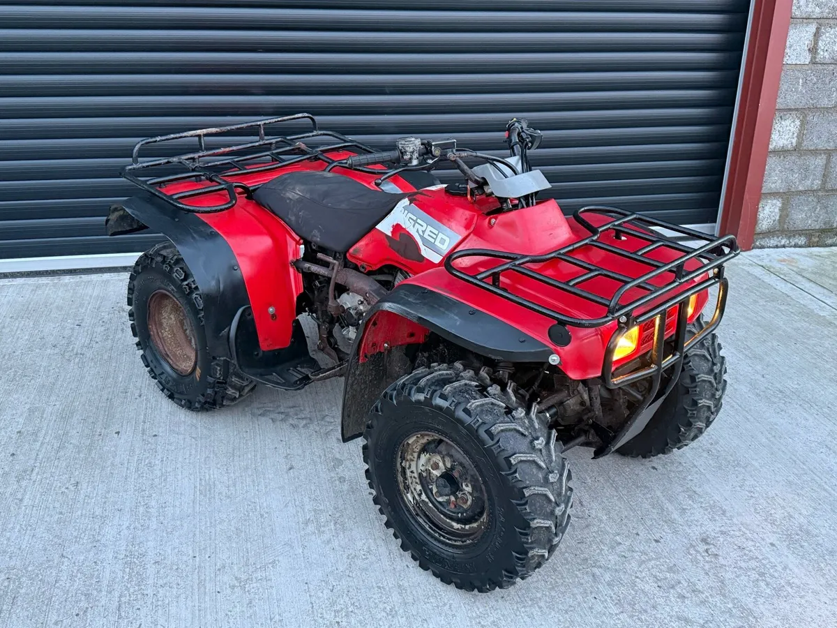 Honda bid red 4x4 - Image 1