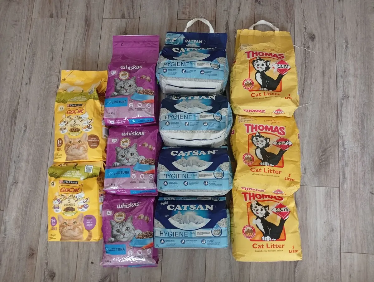 Dog & Cat Food - Image 4