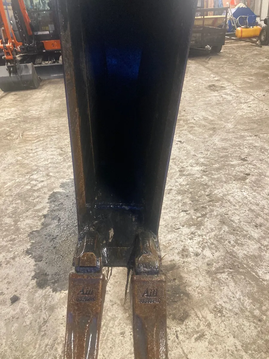 Tile Drain Bucket - Image 2