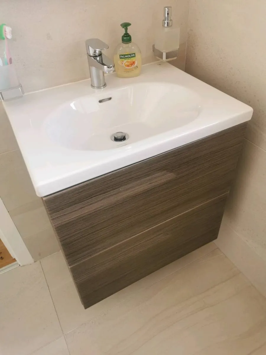 Wash Hand Basin and vanity unit
