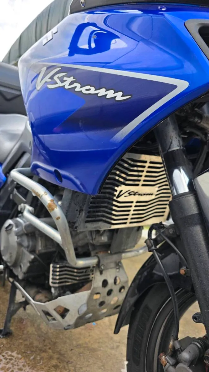 Suzuki 650 Vstrom 2008 - Image 2