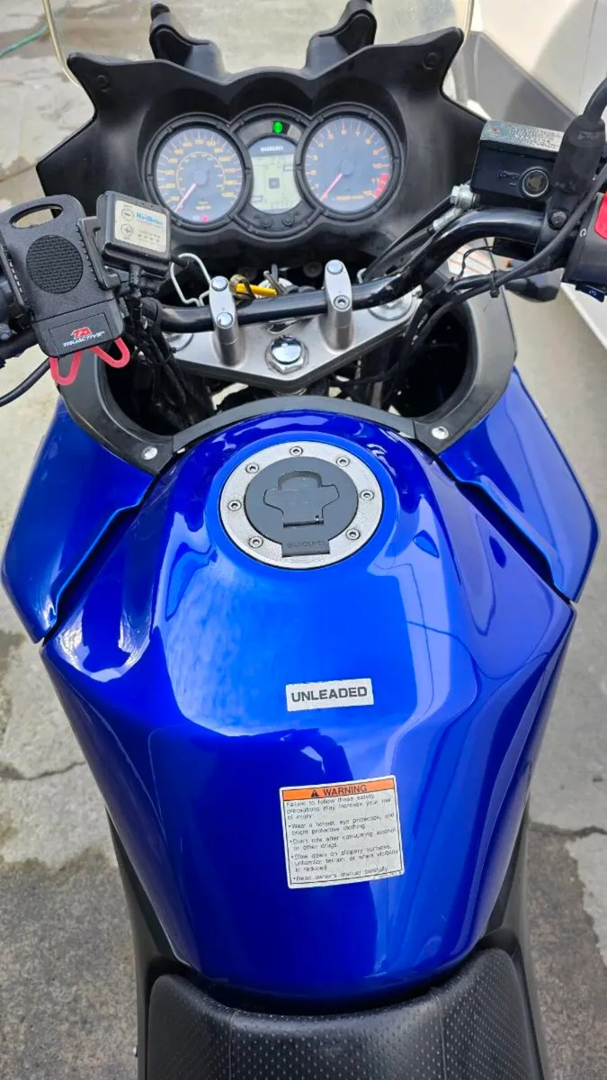 Suzuki 650 Vstrom 2008 - Image 3