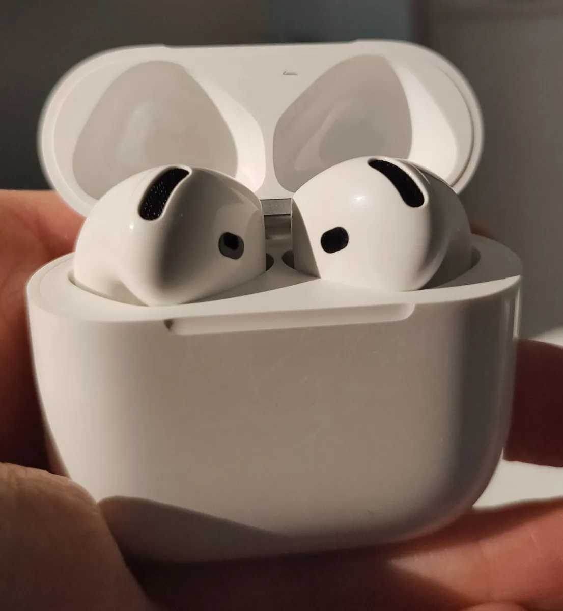 Apple airpods 4 - Image 2