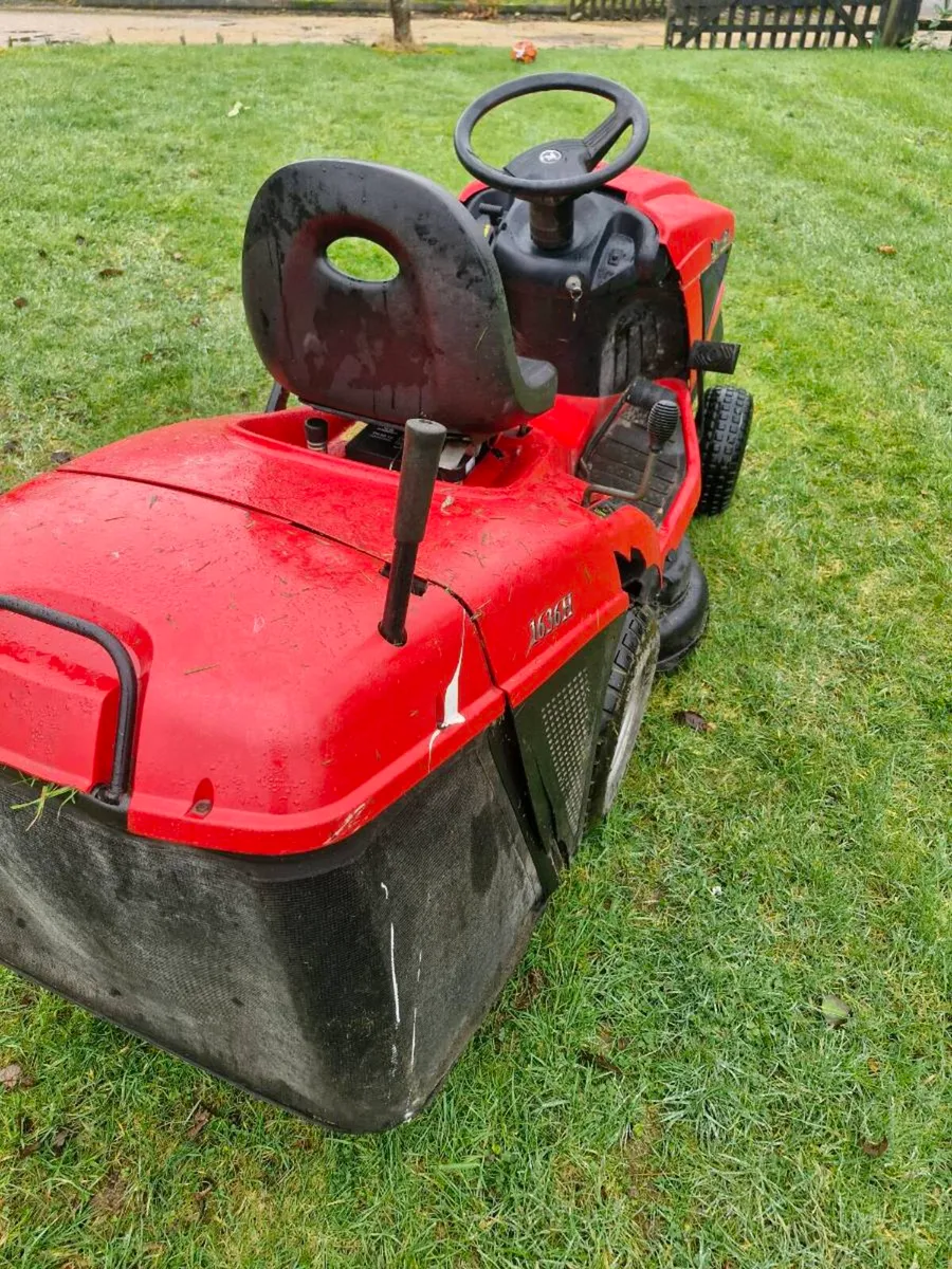 Castlegarden ride on mower Delivery available - Image 3