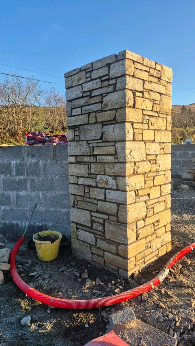 Building stone - Image 1