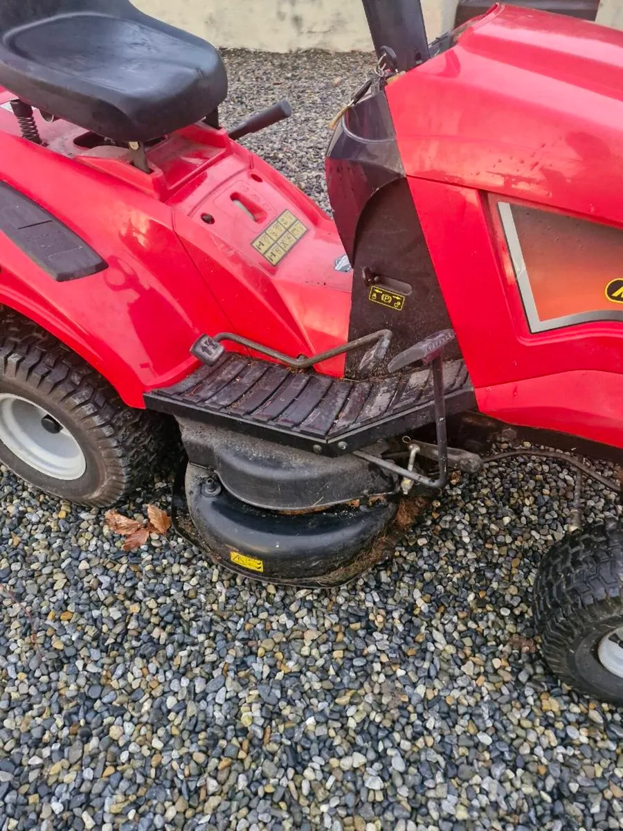Castlegarden ride on mower Delivery available - Image 2