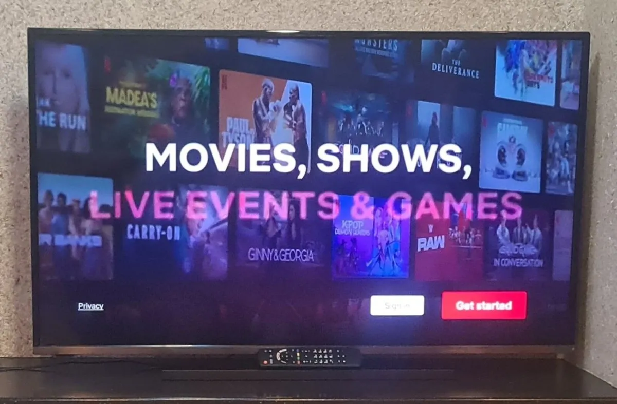 Panasonic 50" 4K Ultra HD Smart TV - Image 3