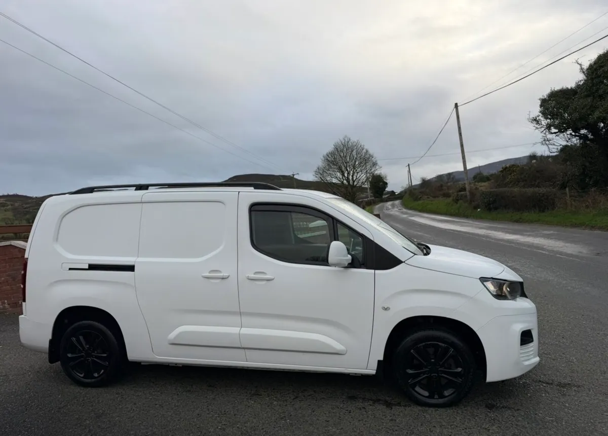 2021 Peugeot partner - Image 4