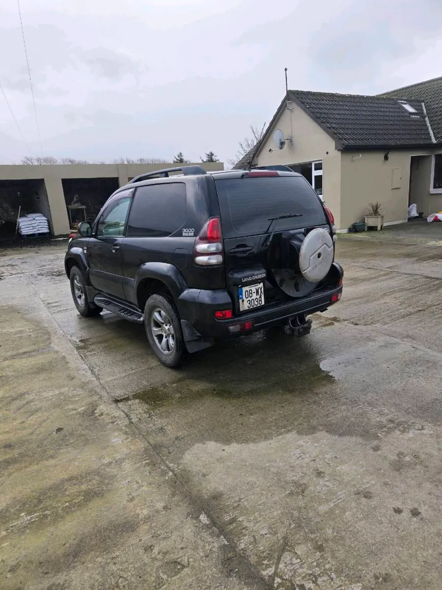 Toyota landcruiser - Image 4