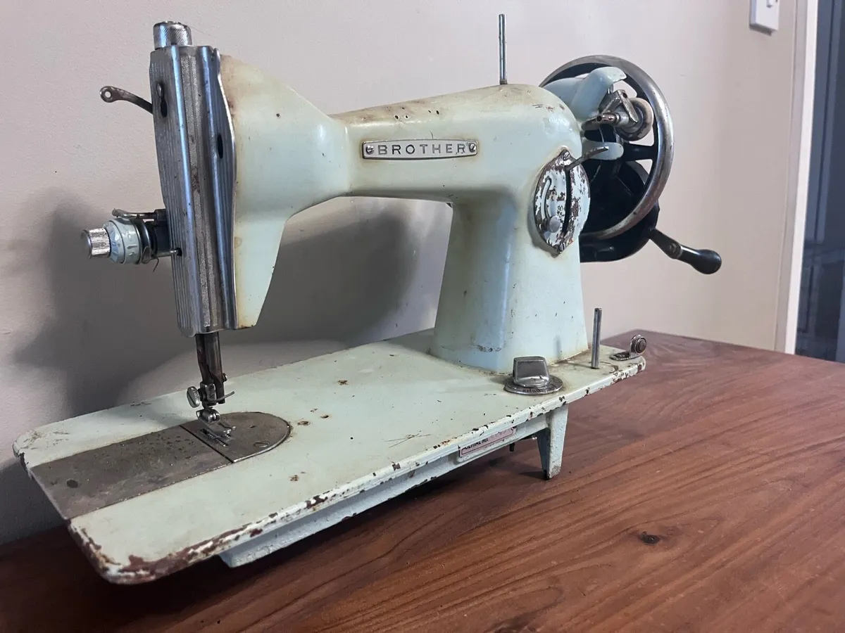 Rare Brother sewing machine - Image 1