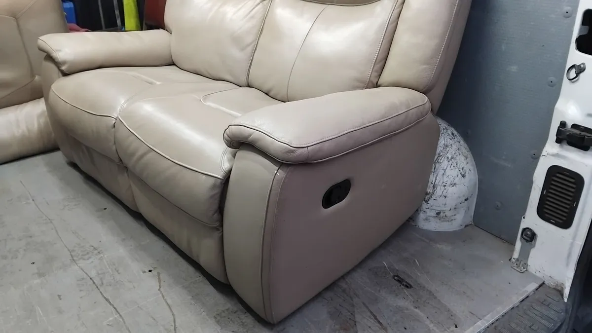Leather sofas x 2 - Image 2