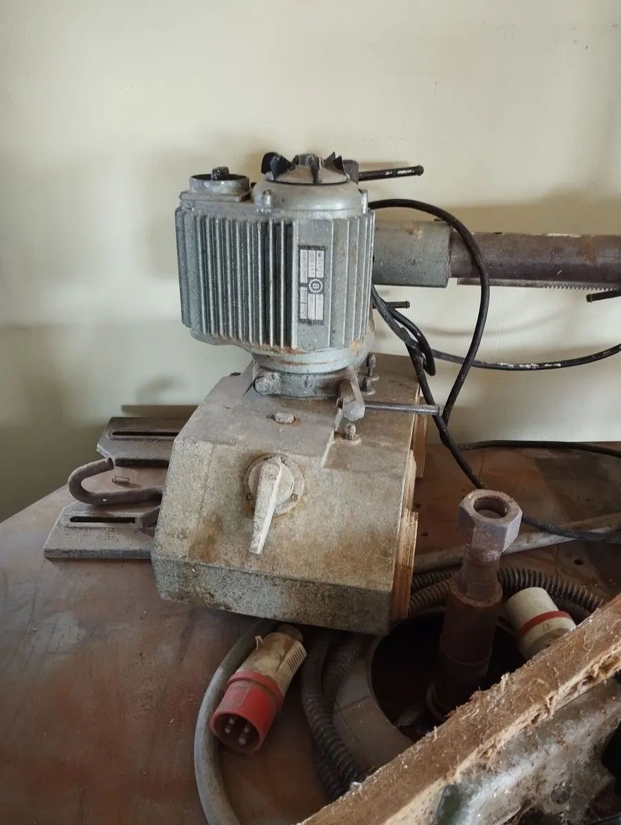 SPINDLE MOULDER POWER FEED - Image 2