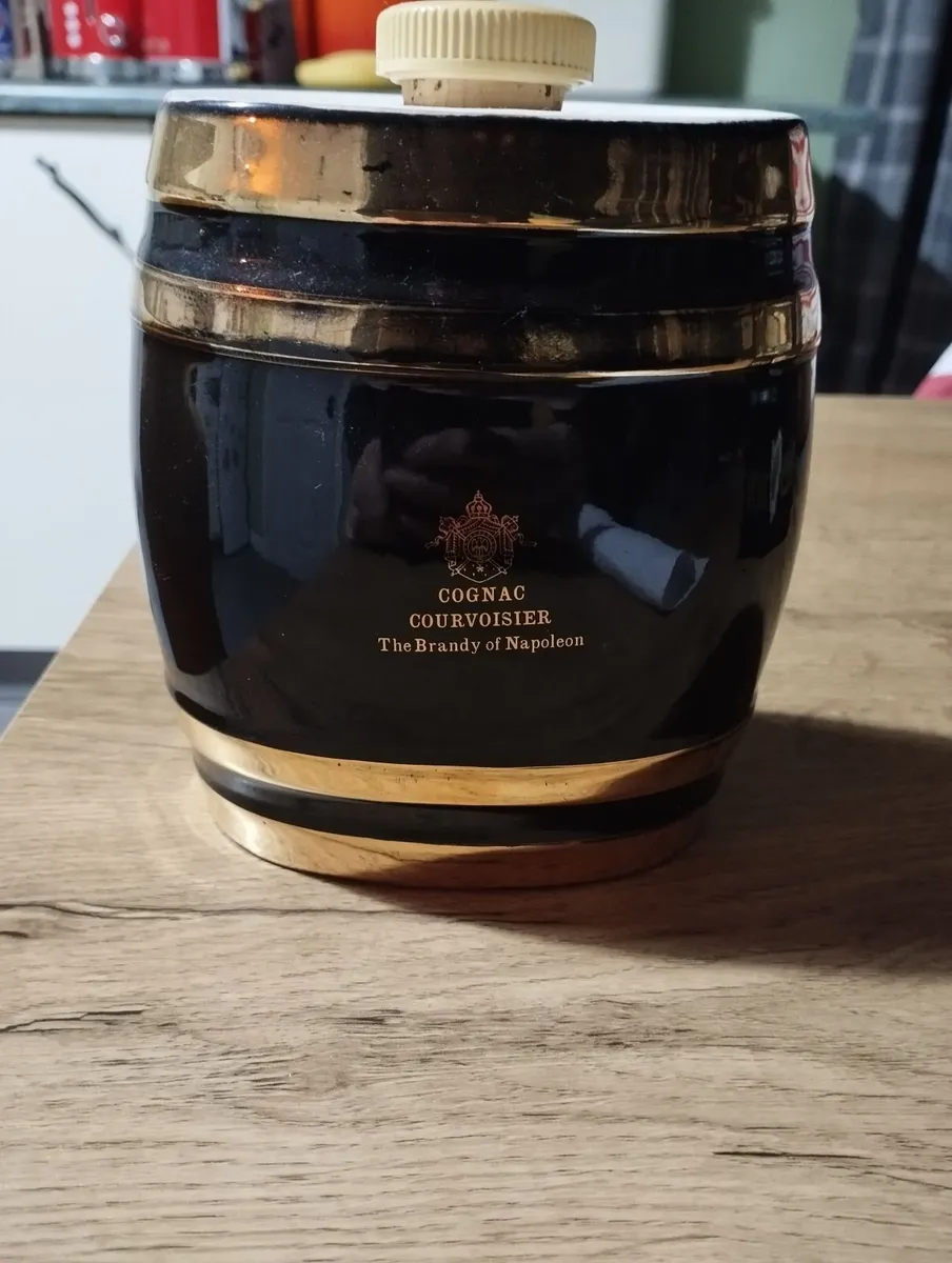 Pub Collectible Vintage Wade Cognac Decanter - Image 4