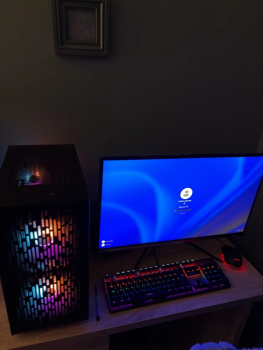 RX 6750 XT + Ryzen 7500f (165hz 1440p monitor inc) - Image 1