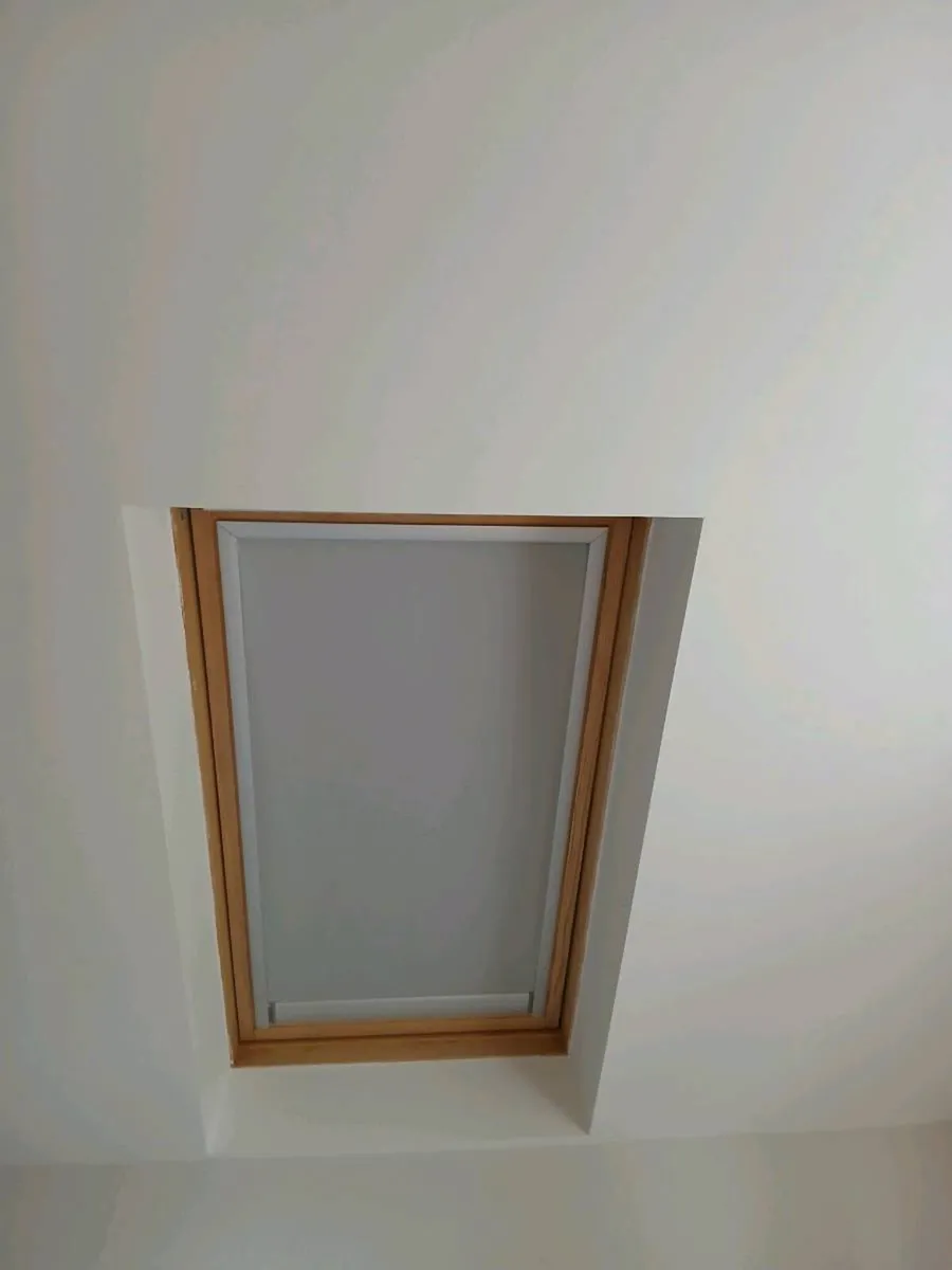 Velux Blind. - Image 2