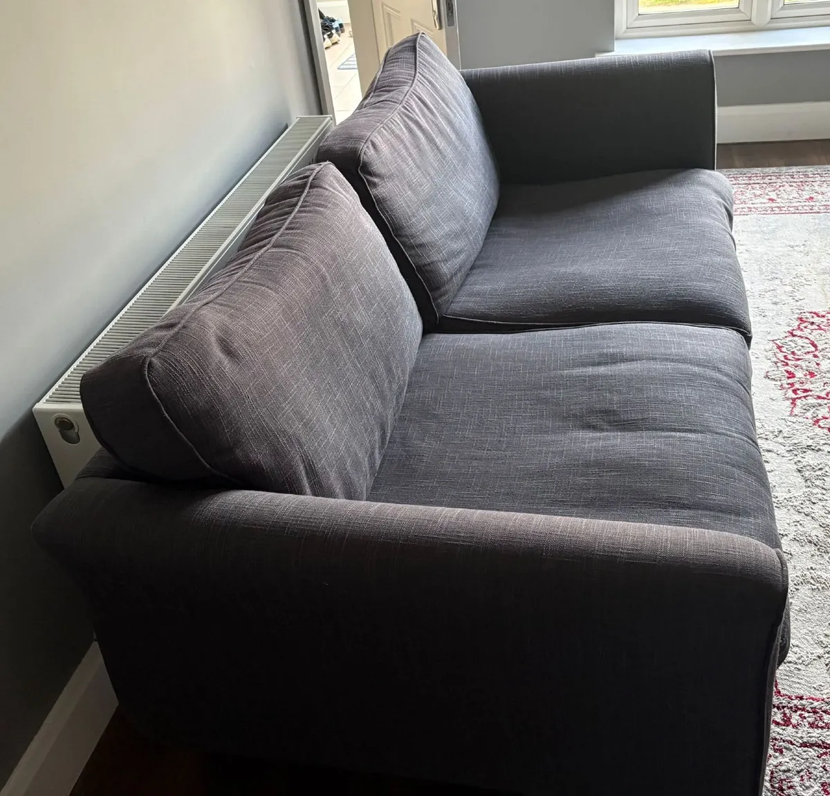 There piece sofa and swivel chair - Image 3