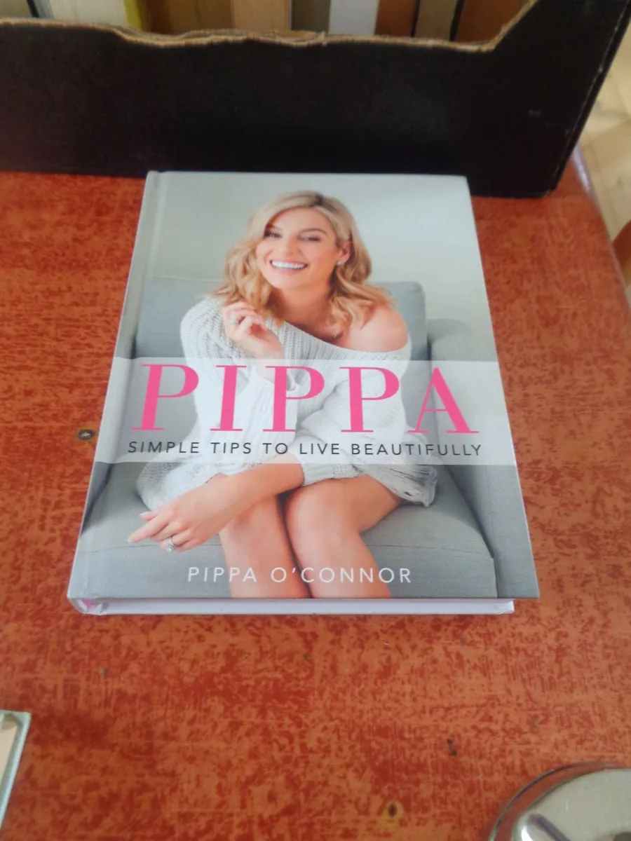 Pippa Simple Tips To Live Beautifully Book - Image 1