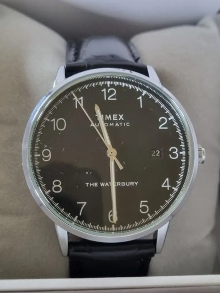 Timex Waterbury Stainless Steel Black Dial Men Aut - Image 3