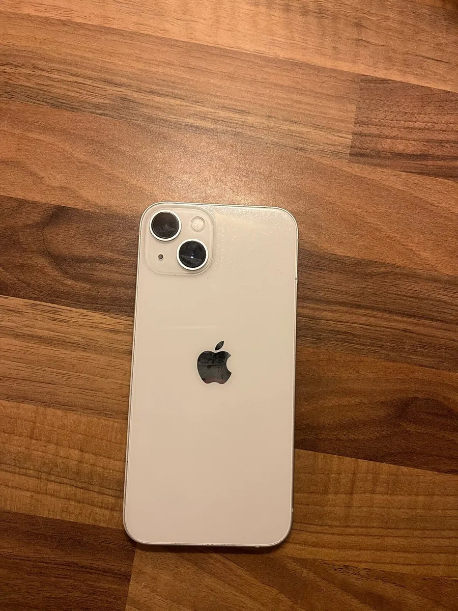 iPhone 13 - Image 1